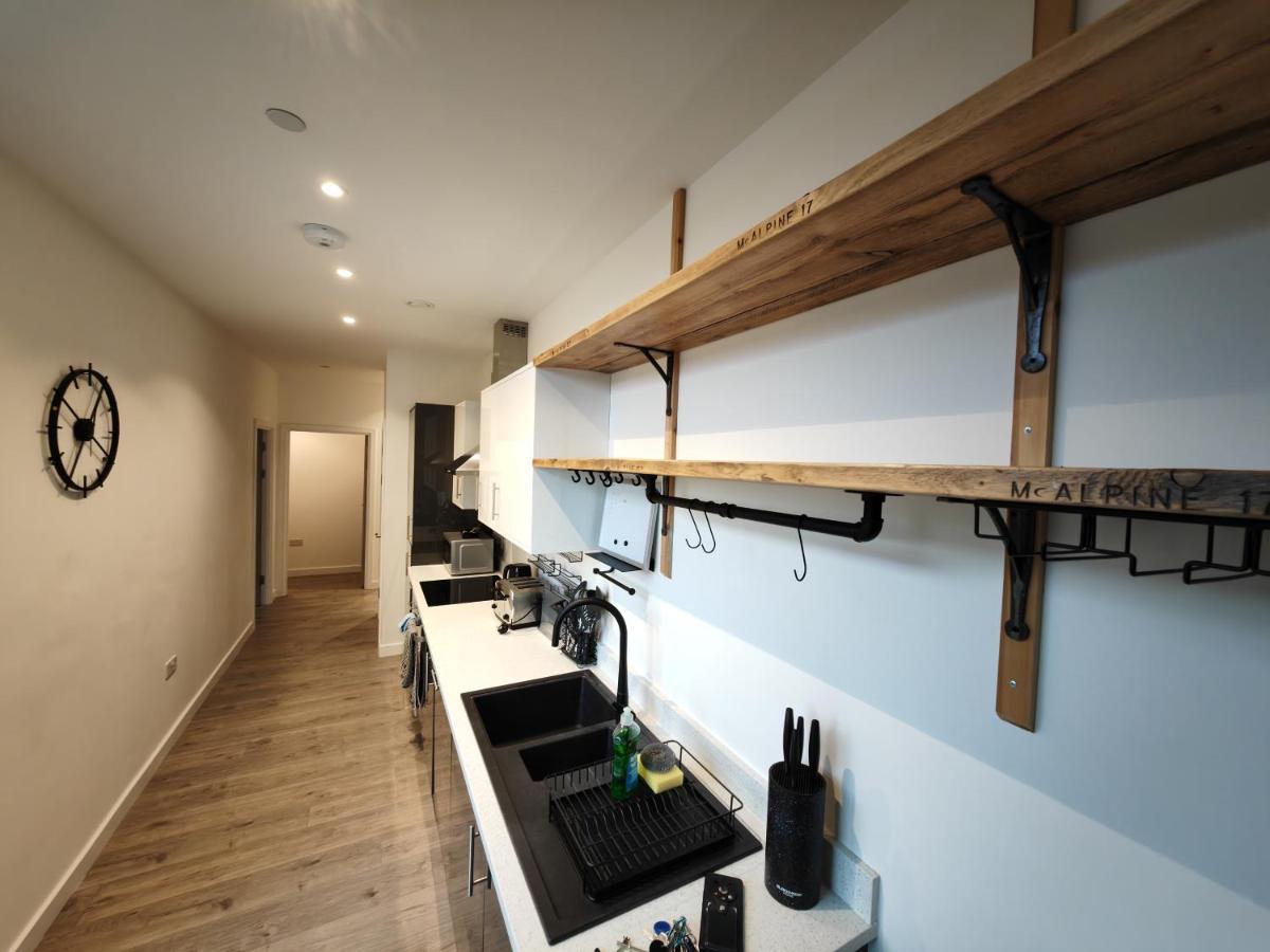 404 Bayard Plaza 2 Bedroom Apartment With Outside Terrace Peterborough Dış mekan fotoğraf